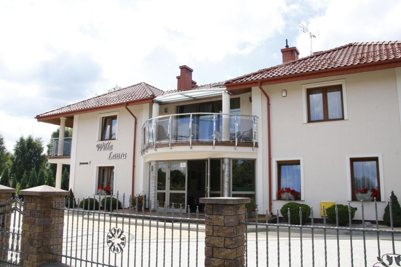 Willa Laura Rowy - Apartamenty Nad Morzem Exterior foto