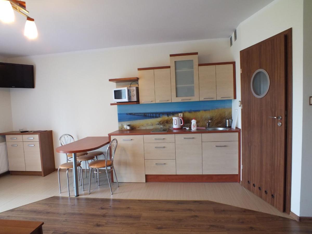 Willa Laura Rowy - Apartamenty Nad Morzem Exterior foto